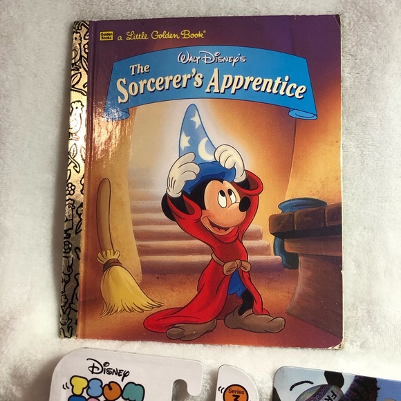Disney toys and Golden Book bundle - Picture 2 of 8